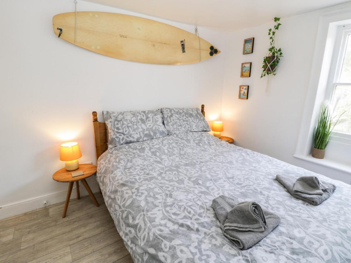 The Surfers Bolt Hole Whitby Exterior foto