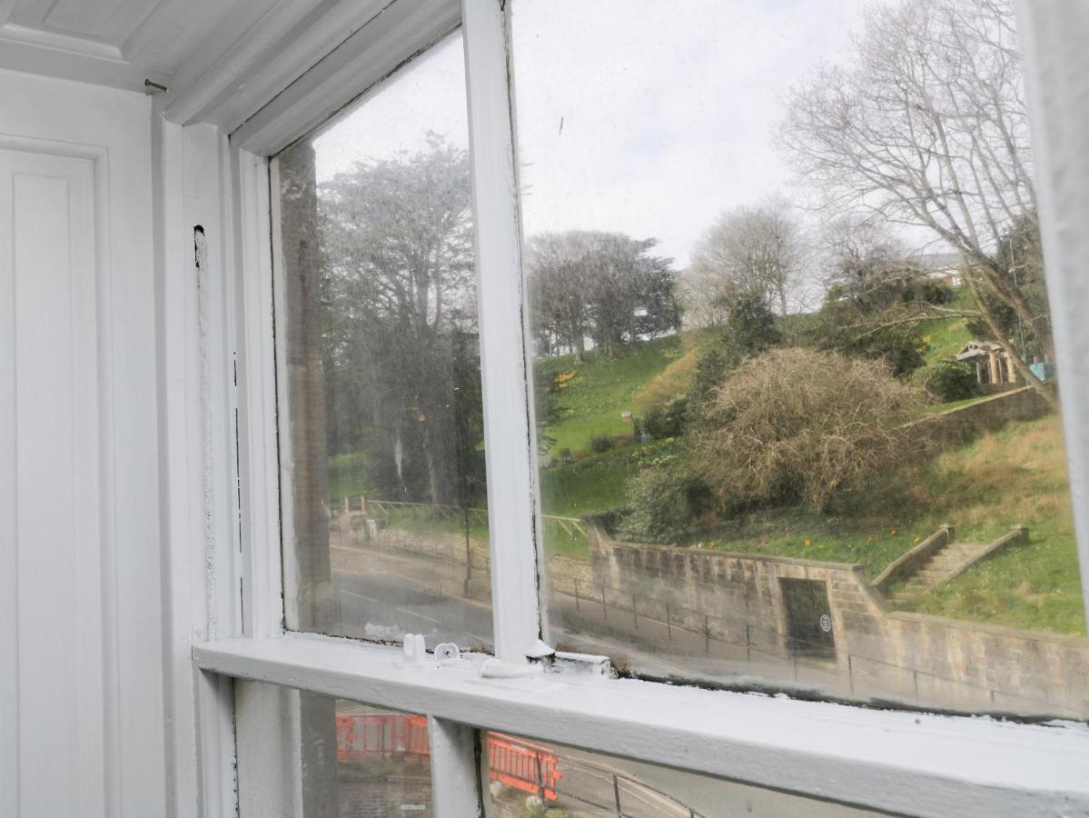 The Surfers Bolt Hole Whitby Exterior foto