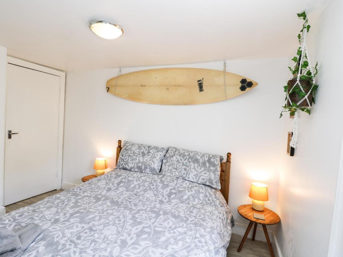 The Surfers Bolt Hole Whitby Exterior foto
