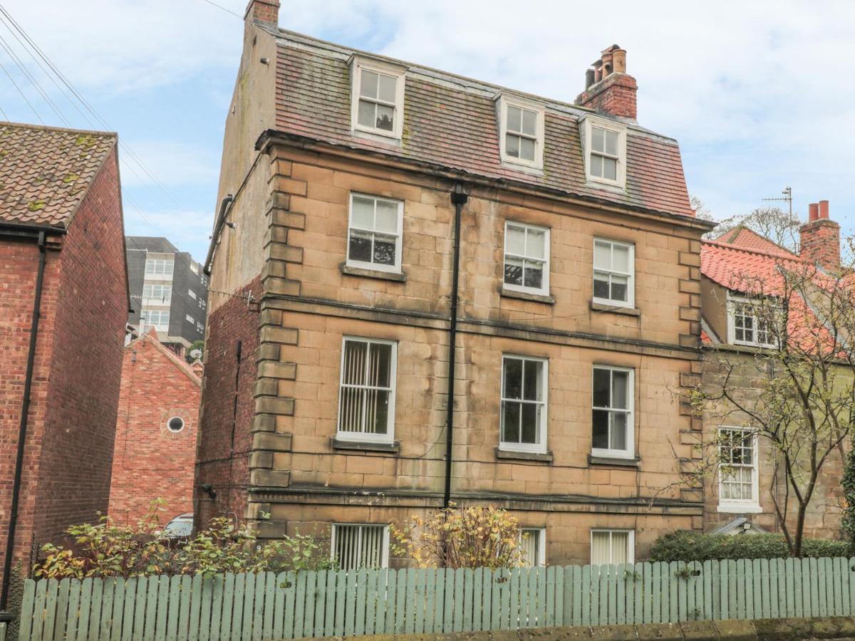 The Surfers Bolt Hole Whitby Exterior foto